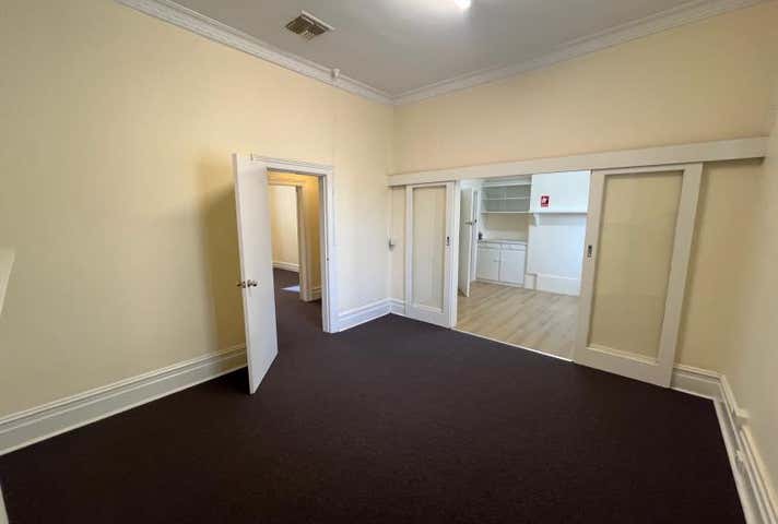 No. 64, 64-66 Peisley Street Orange NSW 2800 - Image 8