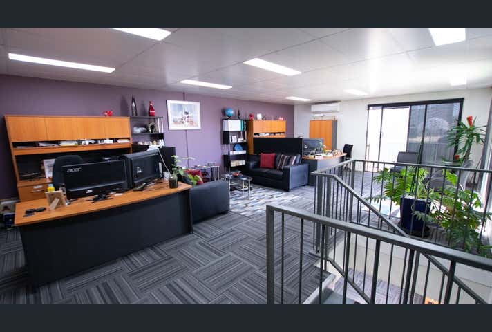 1/245 Barrington Street Bibra Lake WA 6163 - Image 3