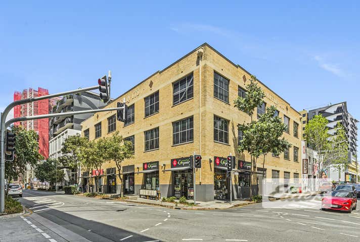 33 Longland Street Newstead QLD 4006 - Image 1