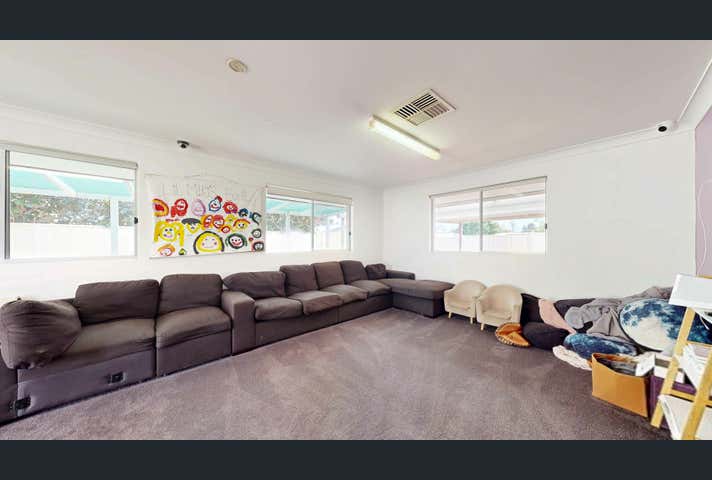 24 Moira Ave Forrestfield WA 6058 - Image 16