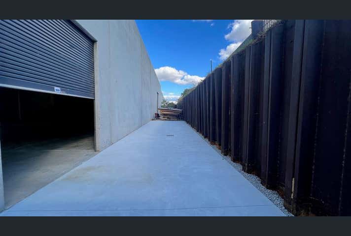 2/10 Renewable Chase Bibra Lake WA 6163 - Image 15