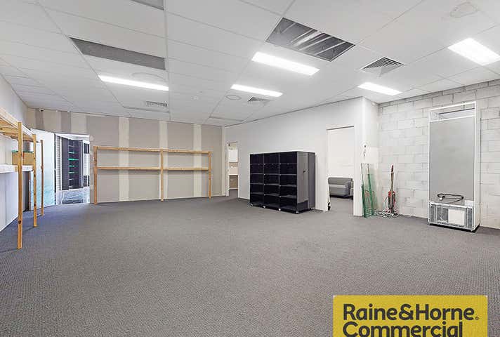 2/392 Hamilton Road Chermside QLD 4032 - Image 6