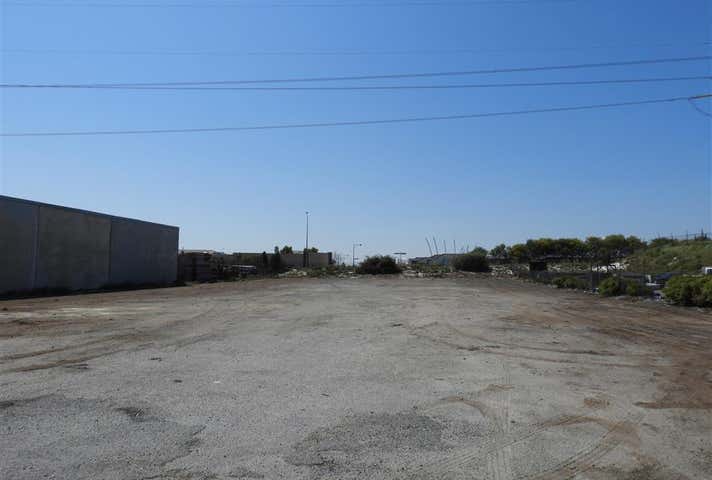 13 Biscayne Way Jandakot WA 6164 - Image 4