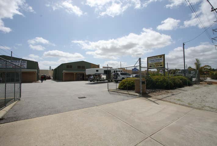 6 Rothschild Place Midvale WA 6056 - Image 9