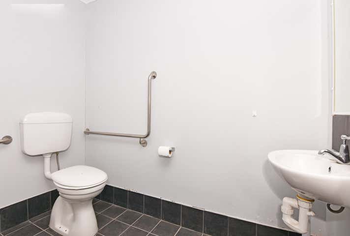 6/25 Jacquard Way Port Kennedy WA 6172 - Image 8