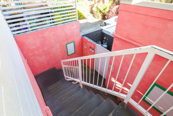 5/26 James St Burleigh Heads QLD 4220 - Image 11