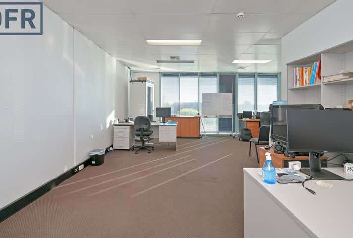 7/7 Gympie Way Willetton WA 6155 - Image 10