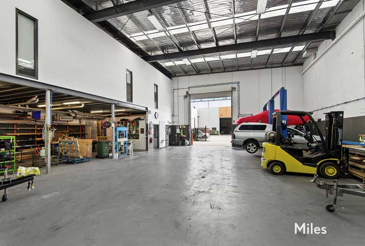 32 Prime Street Thomastown VIC 3074 - Image 2