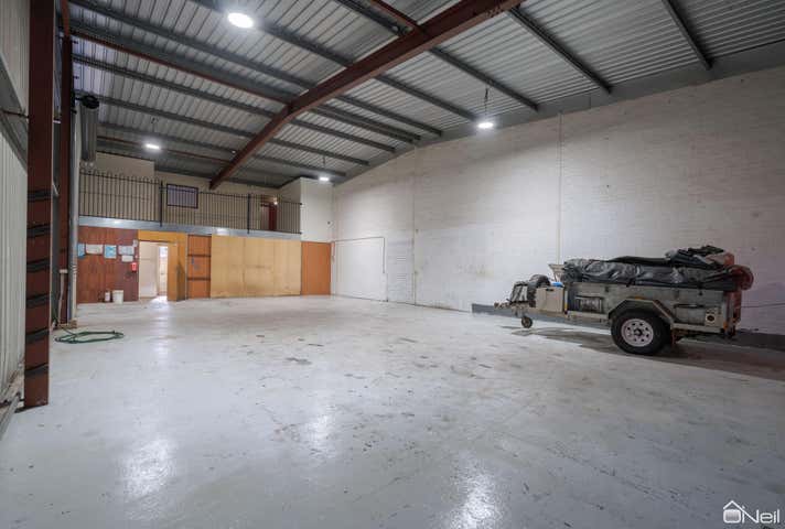 4/6 Tinga Place Kelmscott WA 6111 - Image 5