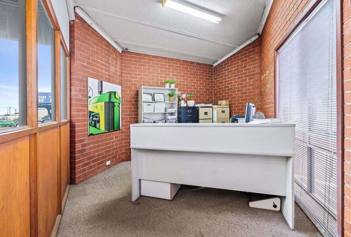 4-6 Breakwater Road Belmont VIC 3216 - Image 10