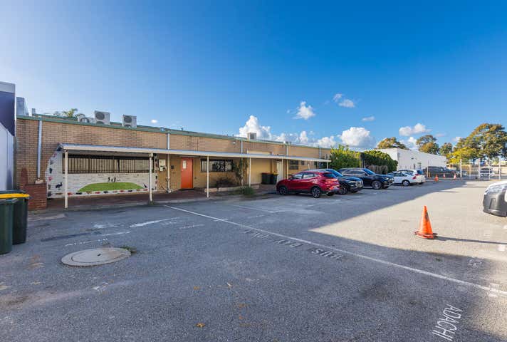 3/12 Burton Street Cannington WA 6107 - Image 4