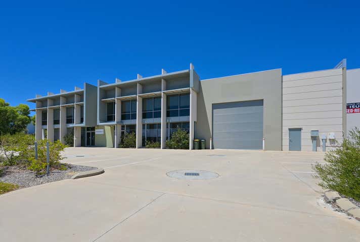 2/30 Discovery Drive Bibra Lake WA 6163 - Image 6