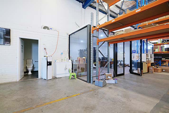 68 Bannister Road Canning Vale WA 6155 - Image 5