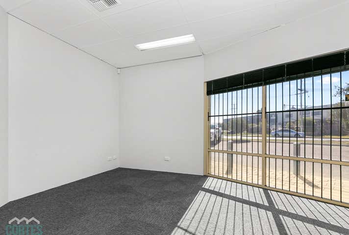Unit 1/6 Geelong Court Bibra Lake WA 6163 - Image 6