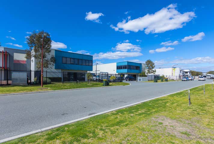 6/6 Production Road Canning Vale WA 6155 - Image 18