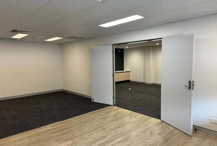 Level 1 Suite 1C, 280-286 Sheridan Street Cairns North QLD 4870 - Image 13