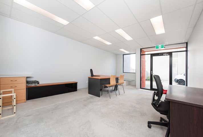 Unit 3, 6 Stevenage Street Yanchep WA 6035 - Image 15