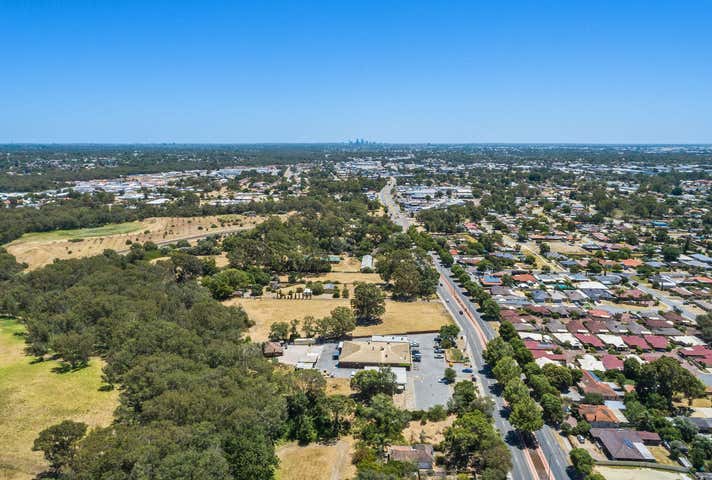2041 Albany Highway Maddington WA 6109 - Image 9