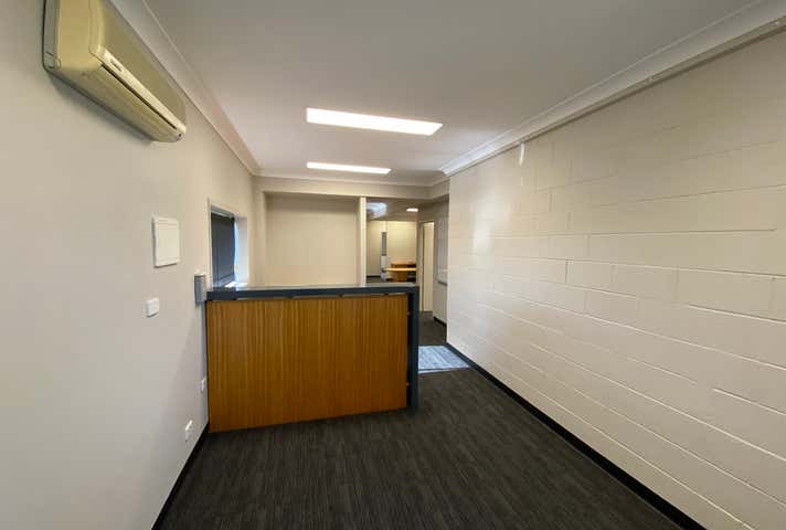 2A, 677 Pine Ridge Road Biggera Waters QLD 4216 - Image 2