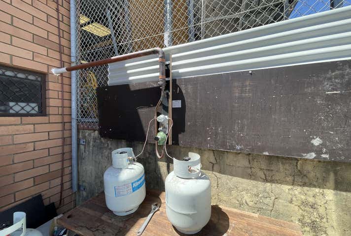 Unit 4, 14 Dellamarta Road Wangara WA 6065 - Image 17