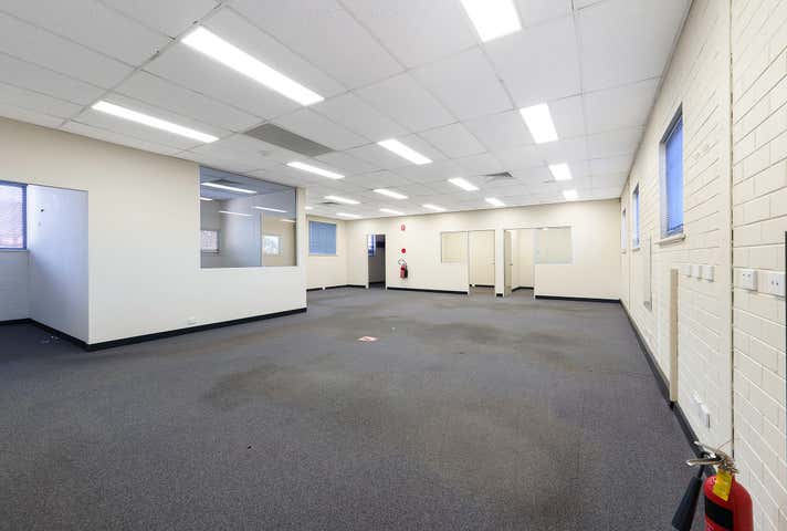 2 Mackie Street Victoria Park WA 6100 - Image 9