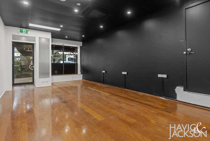 19/137 Racecourse Road Ascot QLD 4007 - Image 9