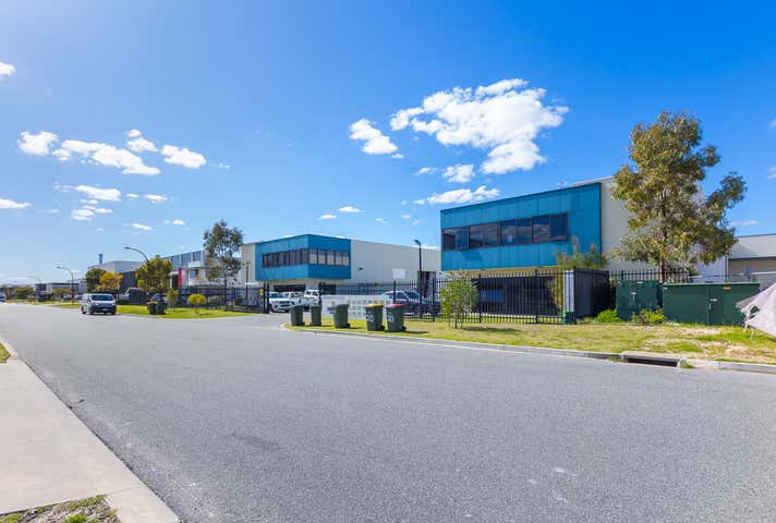 6/6 Production Road Canning Vale WA 6155 - Image 16