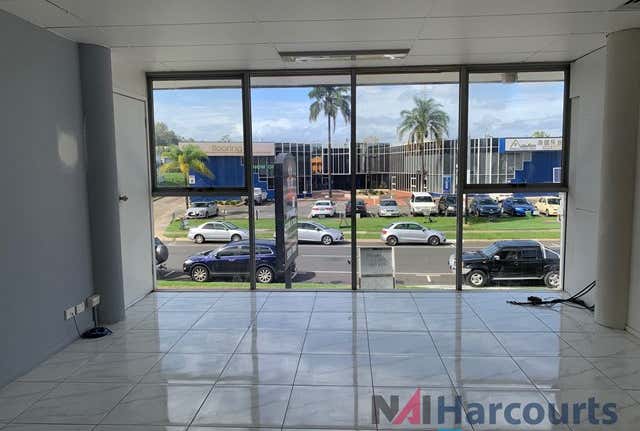 1/10 Lawrence Drive Nerang QLD 4211 - Image 2