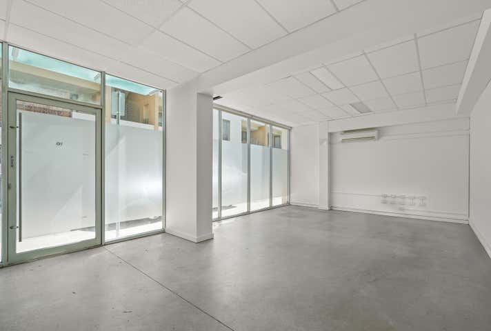 16 Macquarie Street Prahran VIC 3181 - Image 2