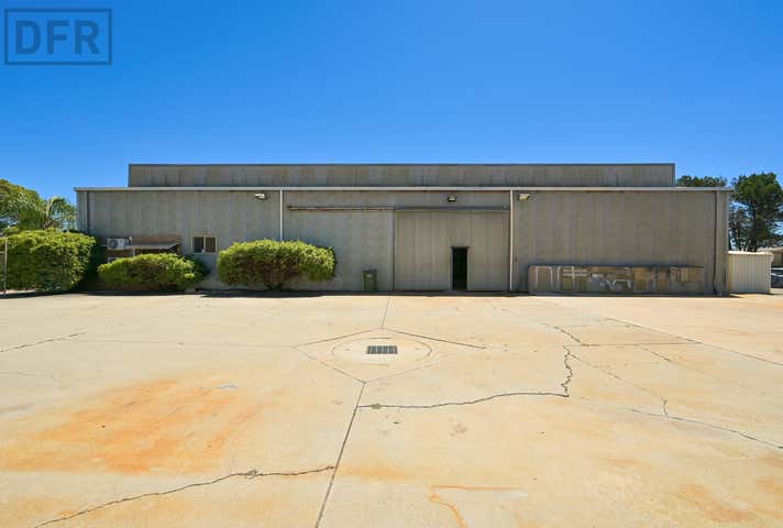 3/32 Beach Street Kwinana Beach WA 6167 - Image 7