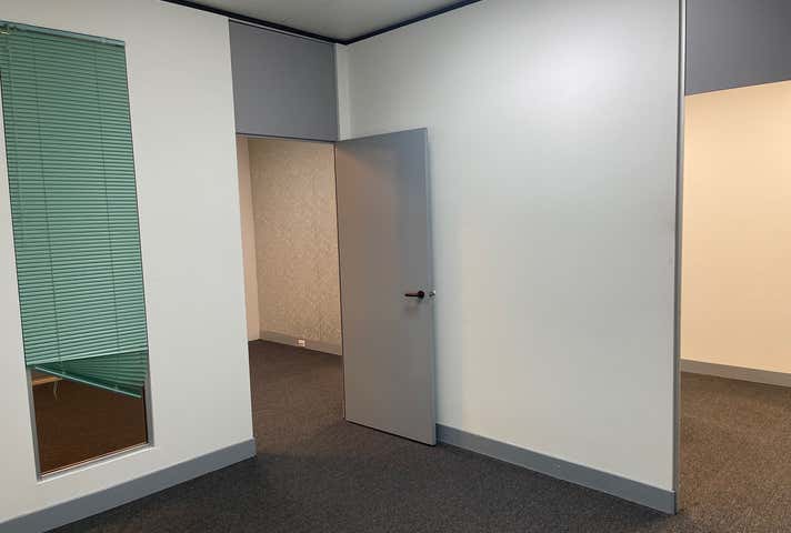 Unit 14, 15-21 Collier Rd Morley WA 6062 - Image 8