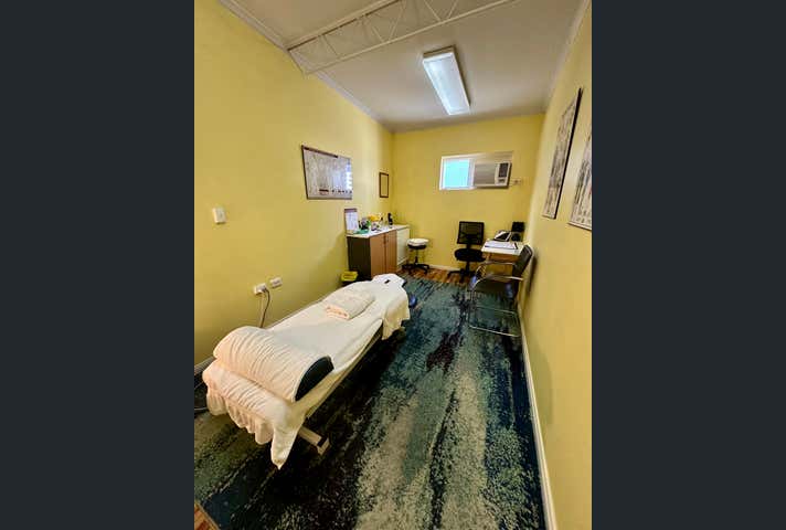 30A Beach Road Christies Beach SA 5165 - Image 11