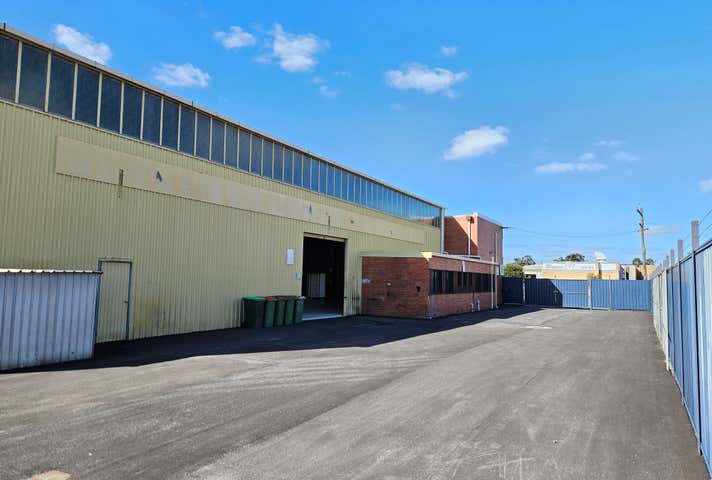 4 Barnett Court Morley WA 6062 - Image 8