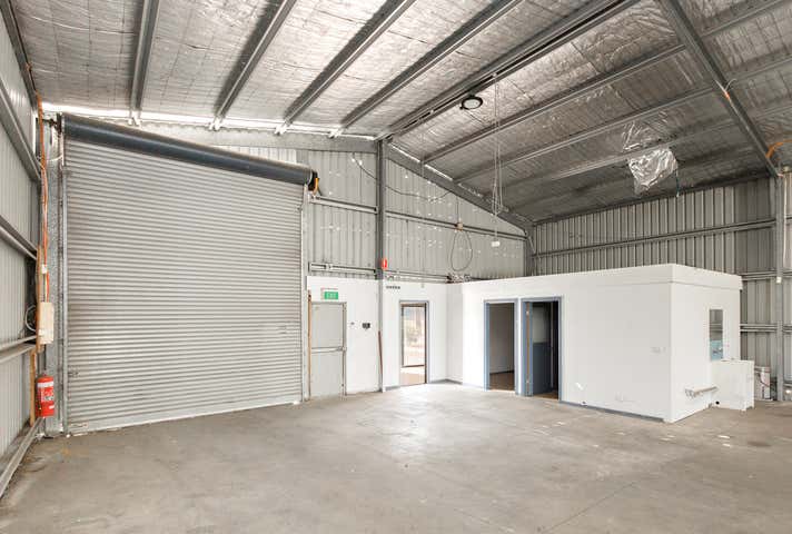 11 Old Creswick Road Wendouree VIC 3355 - Image 3