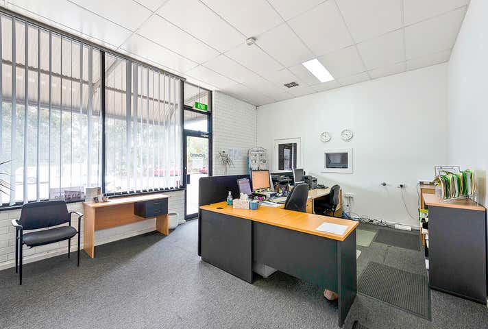 2/4 Cord Street Dudley Park SA 5008 - Image 3