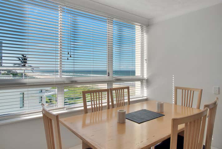 9-11 Garfield Terrace Surfers Paradise QLD 4217 - Image 32