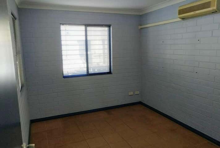 9B Weatherburn Way Kardinya WA 6163 - Image 3