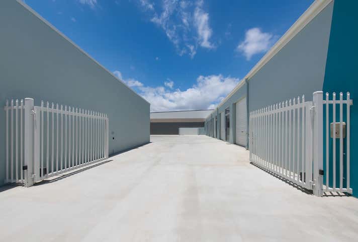 1/30 Civil Road Garbutt QLD 4814 - Image 3