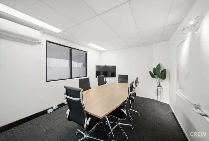 109 Upton Street Bundall QLD 4217 - Image 34