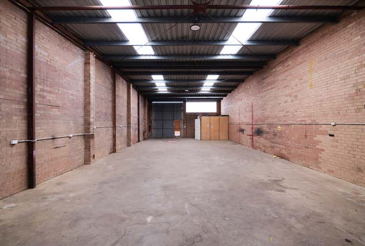 13 Malcolm Road Maddington WA 6109 - Image 5