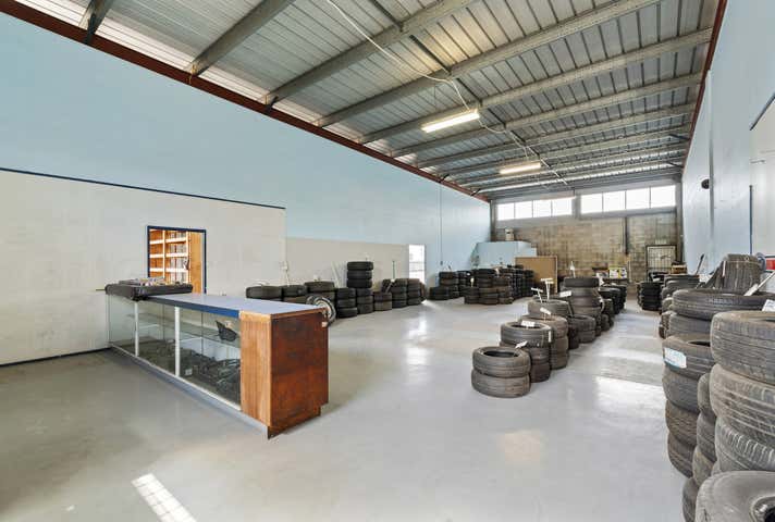 352 South Pine Road Brendale QLD 4500 - Image 7