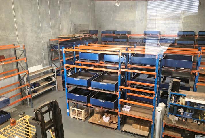 Unit 2, 50 Mordaunt Circuit Canning Vale WA 6155 - Image 15