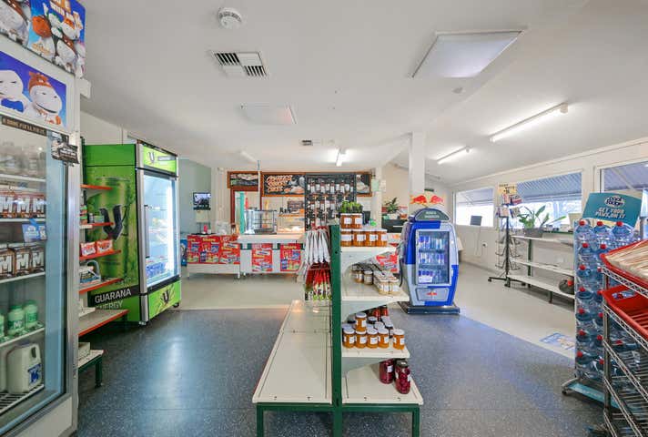 2 Falls Road Serpentine WA 6125 - Image 10