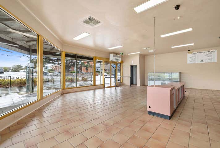 52 Barkly Street Ararat VIC 3377 - Image 3