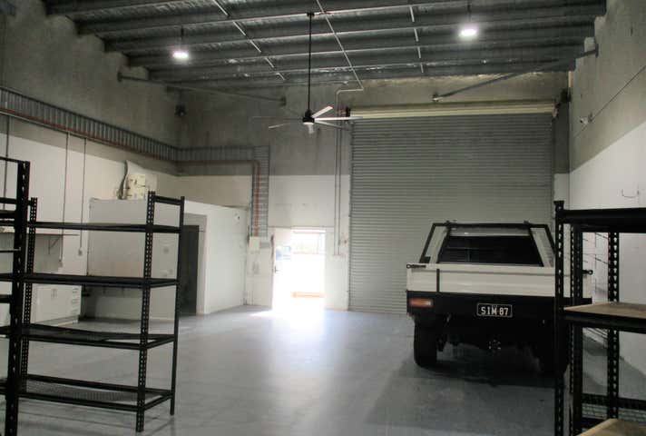 4/4-16 Tingira Street Portsmith QLD 4870 - Image 5