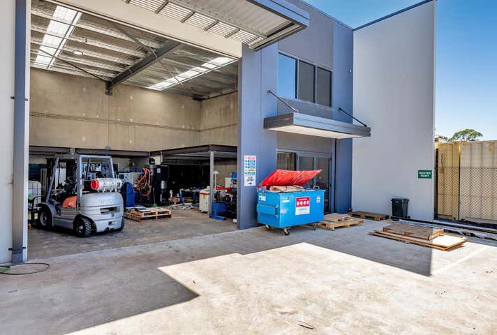 4/17 Whittle Road Rockingham WA 6168 - Image 2