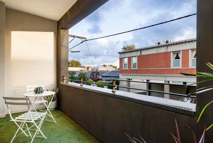 1/1A Churchill Grove Hawthorn VIC 3122 - Image 7