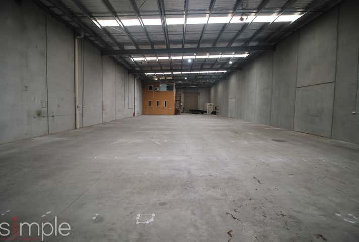 2/13 Network Drive Carrum Downs VIC 3201 - Image 4