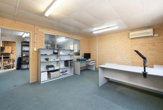 1/27 Weatherburn Way Kardinya WA 6163 - Image 12