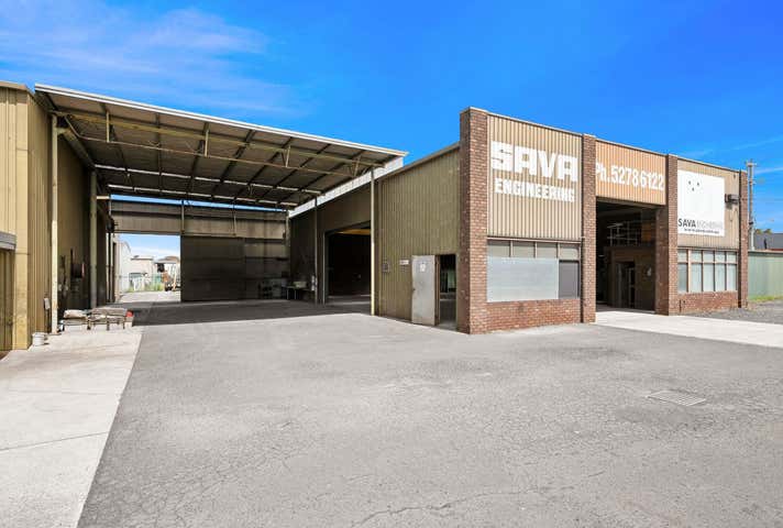 Cnr Sea Breeze & Seaside Parade North Shore VIC 3214 - Image 9